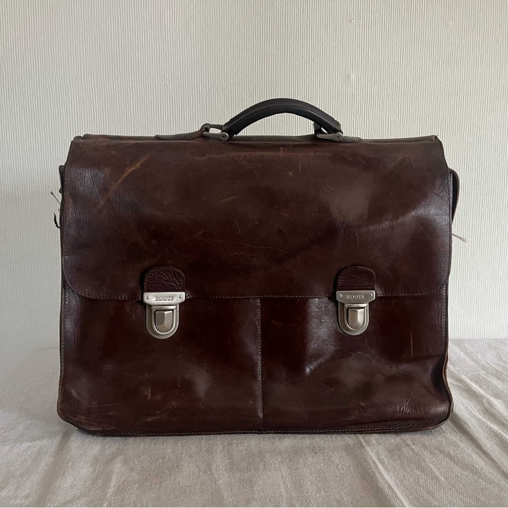Vintage Roots Leather Chestnut Laptop Brief Bag